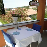 Melita Apartment *