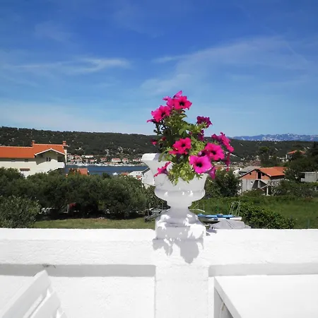 Melita * Supetarska Draga